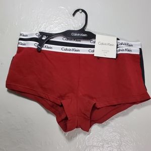 NWT Calvin Klein Women's Boyshorts Panties 2 Pack Size L